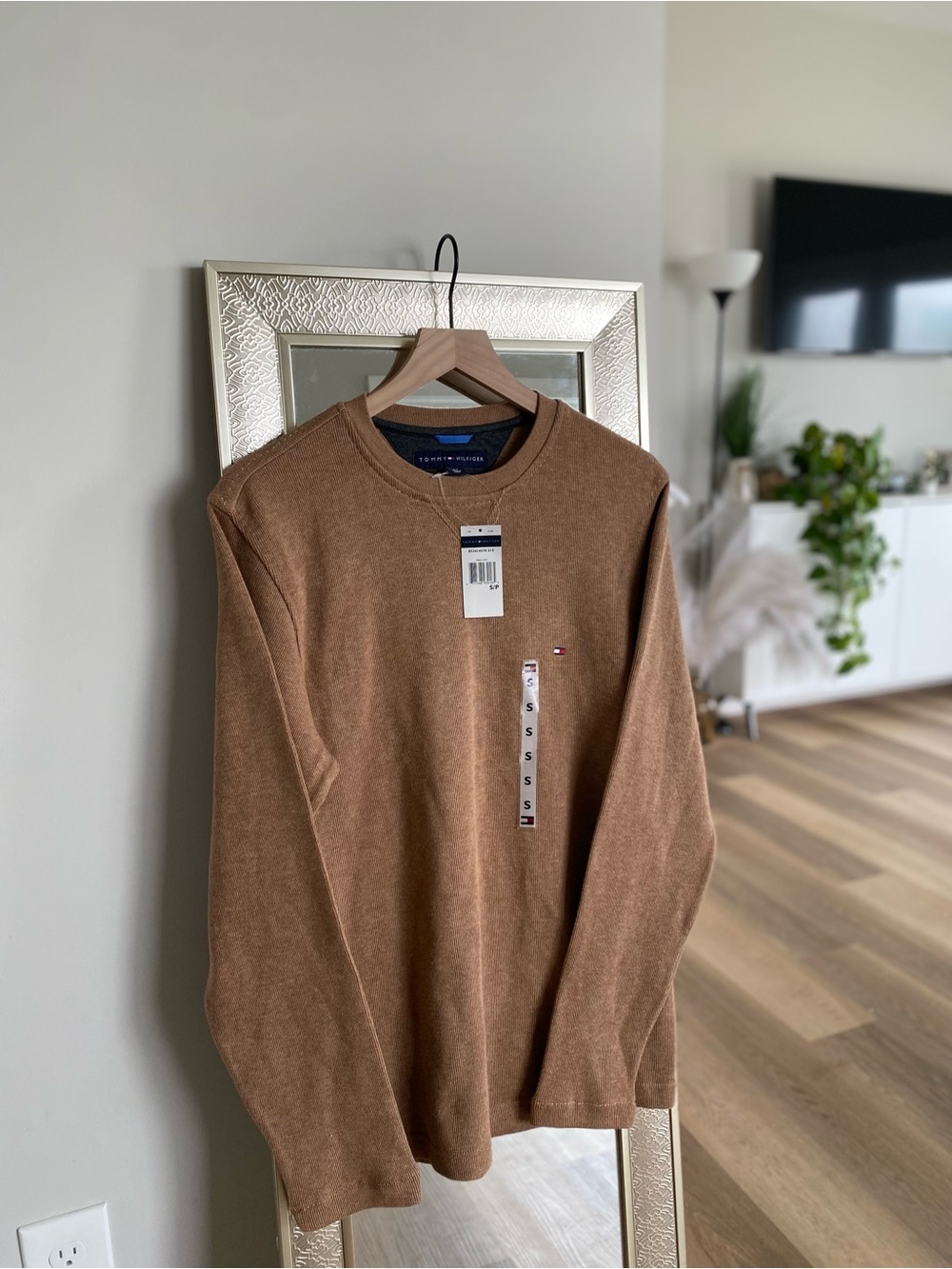 NWT tommy hilfiger sweater size small - Picture 1 of 2
